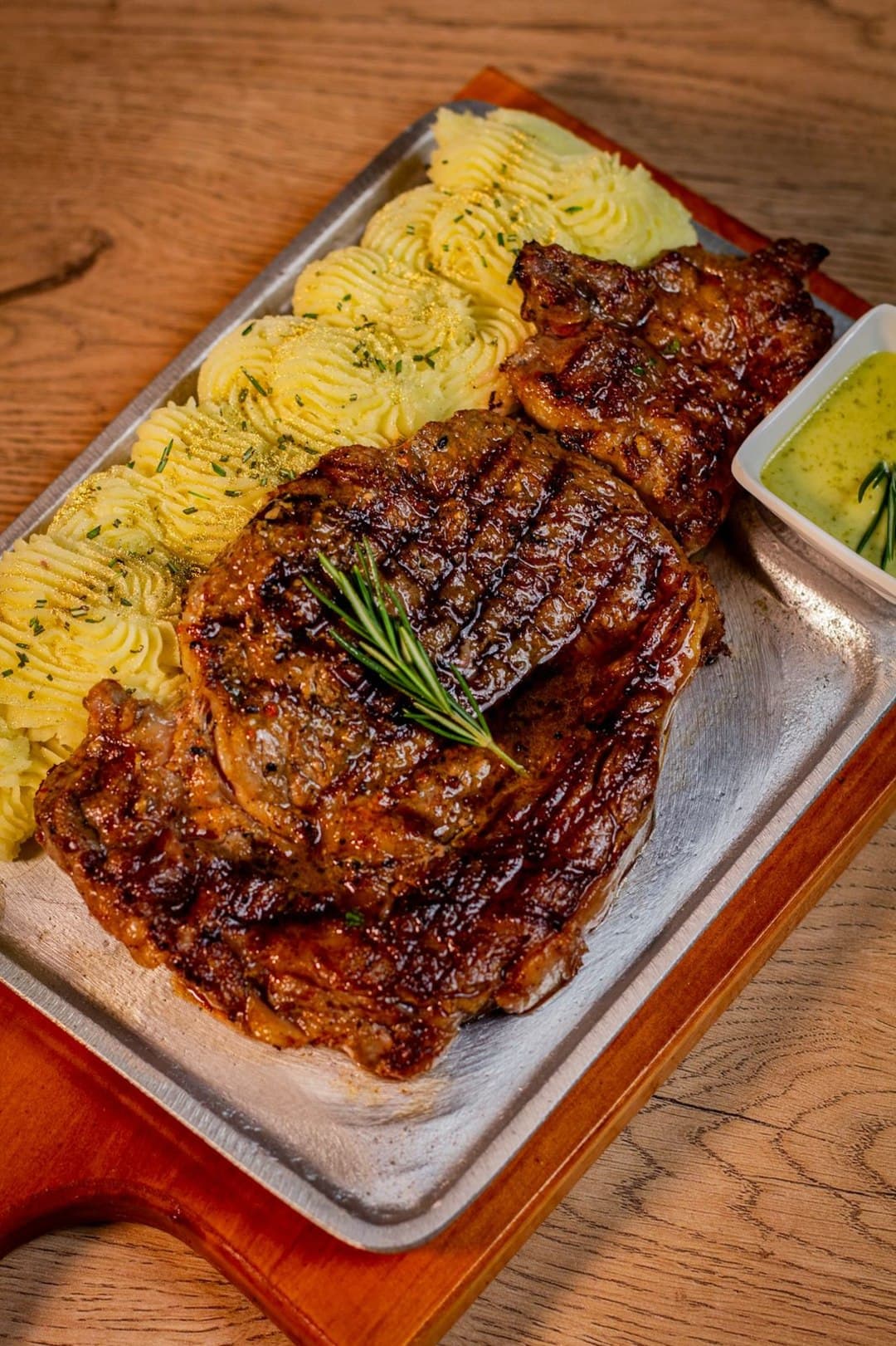 RIB-EYE ANGUS PREMIUM