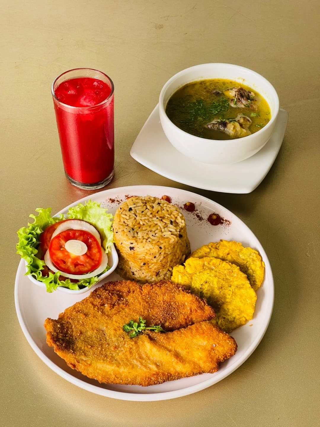 LUNES - TILAPIA APANADA